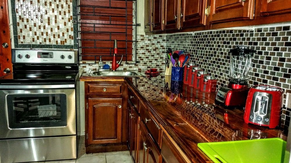 קינגסטון Casa Tamar Guest Apartment מראה חיצוני תמונה