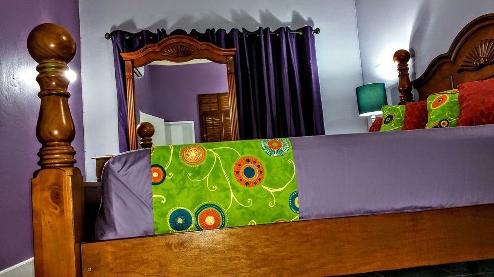קינגסטון Casa Tamar Guest Apartment מראה חיצוני תמונה