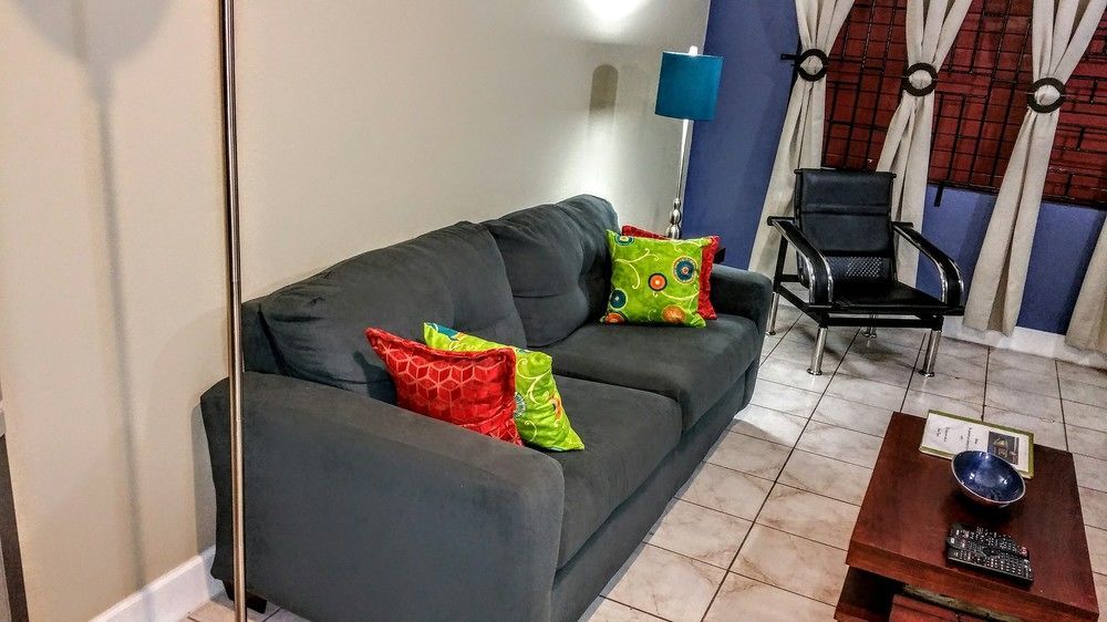 קינגסטון Casa Tamar Guest Apartment מראה חיצוני תמונה