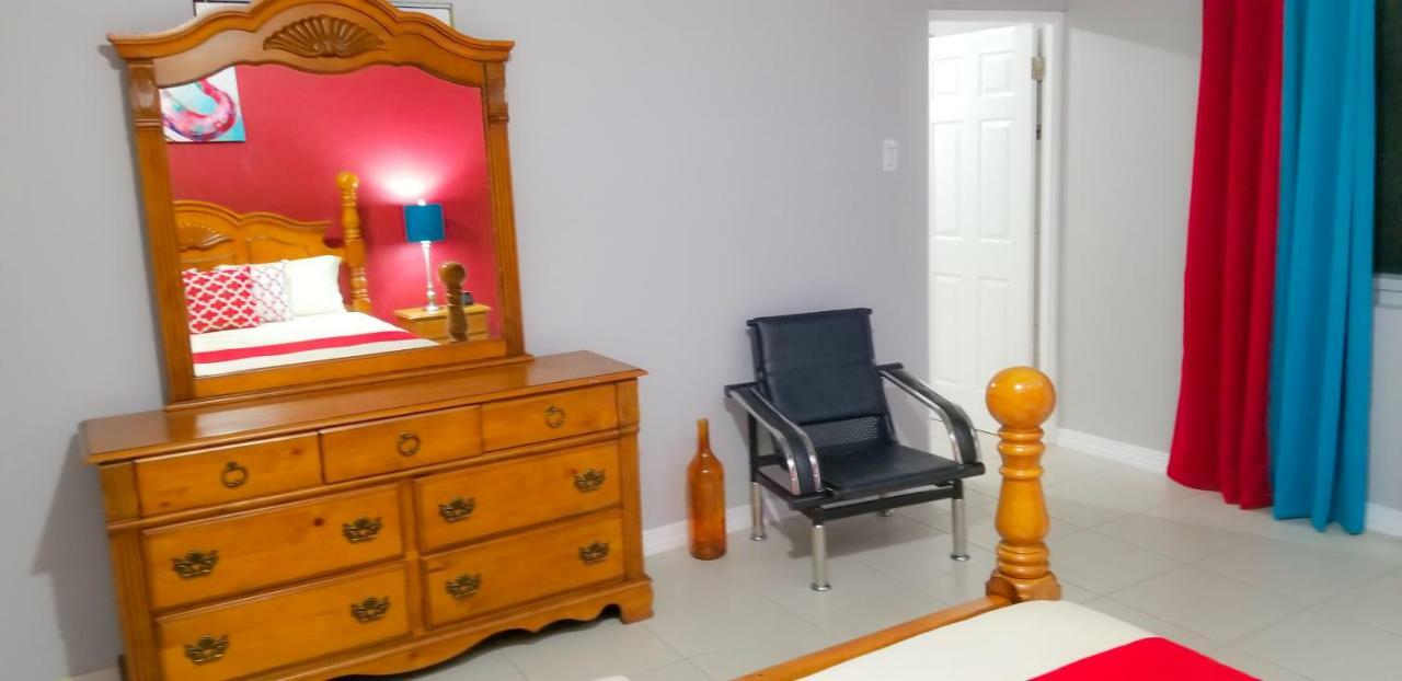 קינגסטון Casa Tamar Guest Apartment מראה חיצוני תמונה